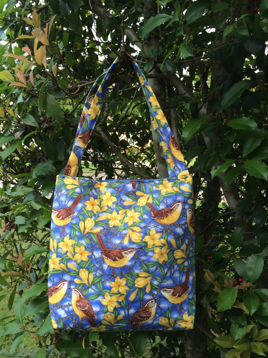 Carolina Wren Fabric Purse, Shoulder Bag, Tote Bag,Gifts, Diaper Bag, Book Bag, Lunch Bag
