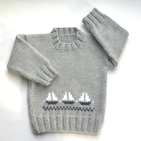 Baby gray sweater with sailboats - 12 to 24 months - Toddler hand knit sweater - Toddler Knitwear - Sailboat motifs