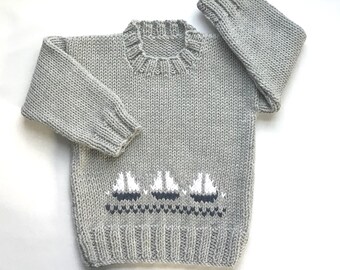 Baby gray sweater with sailboats - 12 to 24 months - Toddler hand knit sweater - Toddler Knitwear - Sailboat motifs