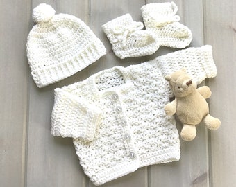 Merino wool mix baby outfit, 0 to 3 months, Infant white wool set, Baby shower gift, Gift for new baby