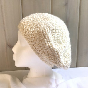 Womens crochet beret, Cream crocheted beret, Hand made beret, Gift for women