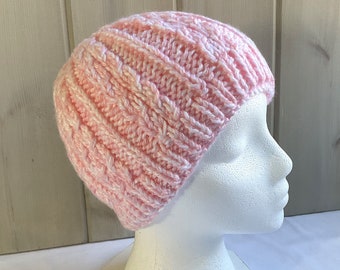 Bonnet de câble tricoté rose à la main, Bonnet rose tricoté femme rose, Cadeau pour petite amie, Cadeau pour adolescente