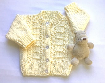 Infant yellow cardigan - 0 to 6 months - Baby hand knit yellow sweater - Baby shower gift - Baby cardigan - Gift for new baby