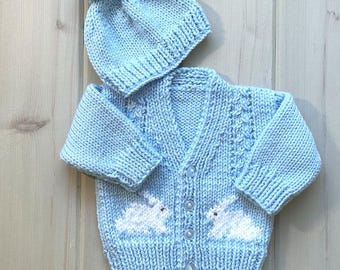 Blue bunny sweater and hat set, 0 to 6 months, Handknit infant cardigan with bunny motifs, Gift for new baby, Baby shower gift