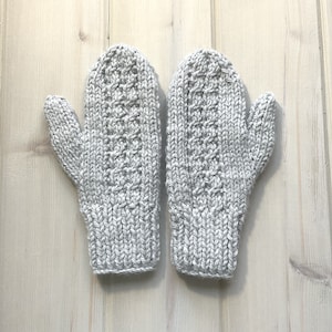 Gray wool mix mittens, Womens knit gray mittens, Teens grey mitts, Gift for girlfriend, Gift for her