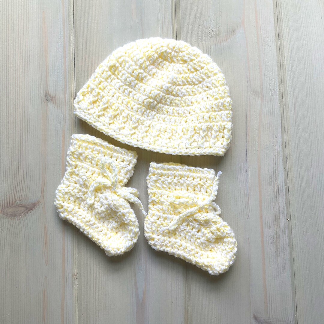 Crochet Baby Hat and Booties Set, Yellow, 3-6 Months - Etsy