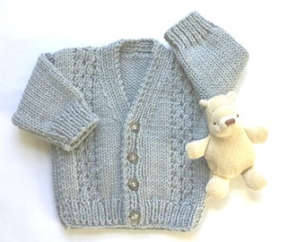 Baby gray cardigan sweater, 0 to 6 months, Hand knit infant sweater, Infant Knitwear, Baby clothing