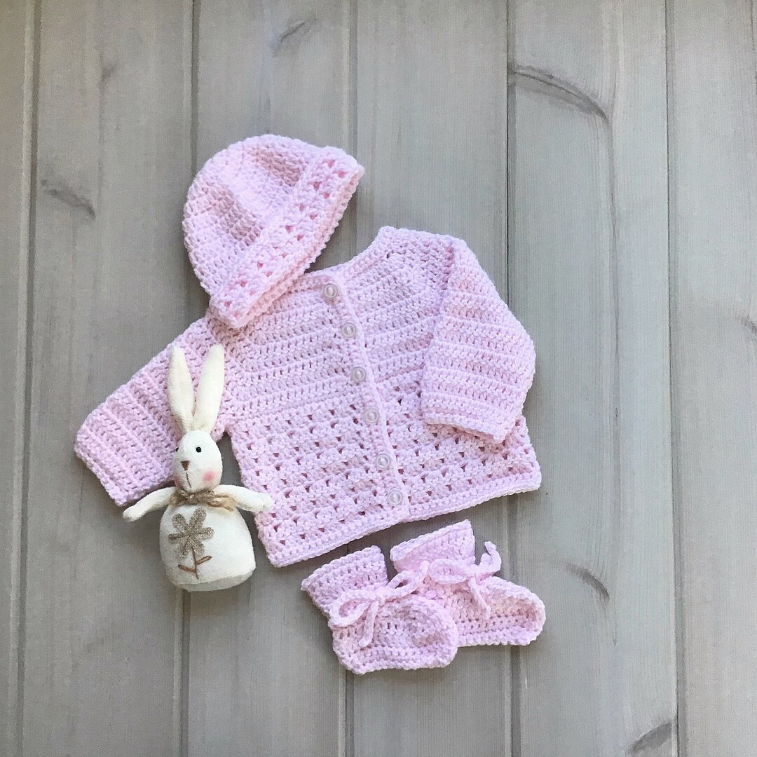 Newborn Set – Pink (Soft & Easy-Wear for 0-3 Months) main image 1