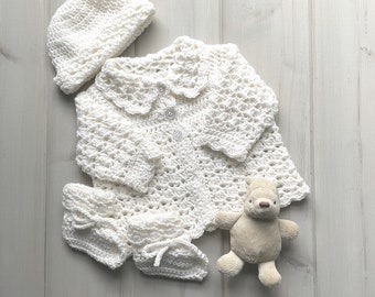 0 to 3 months wool mix matinee outfit, White crochet baby set, Gift for new baby, Baby shower gift