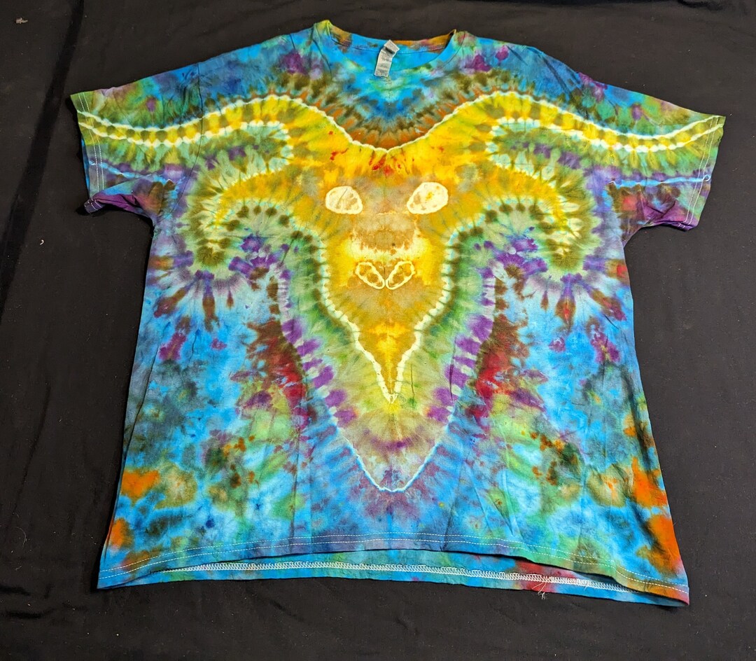 Tie Dye Goat Tee Size Xlarge - Etsy
