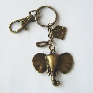 Elefante bronce y yo te amo carta encantos, llavero personalizado con la inicial y broche de langosta giratorio; novio del día del padre regalo