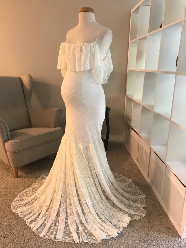 Ivory Lace Maternity Gown Slim Fitted Maternity Dress Maternity