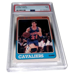 Carte de basket-ball NBA Fleer #25 Mark Price, vintage 1988, avec plaque et notation PSA 7