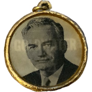 Vintage Goldwater in ‘64  Republican Candidate Political Presidential Campaign Pinback Button Badge Pin Pictorial Charm Flicker Charm