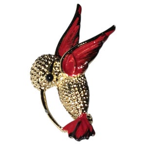 Vintage Kolibri Figural Brosche Pin Kostüm Schmuck Gold Ton Rubin rot Emaille Flügel