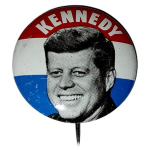 Vintage 1960’s Kennedy For President Presidential Campaign Pinback Button Badge Pin Pictorial Political Americana