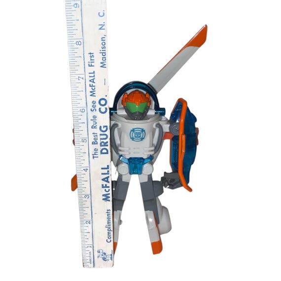 Vintage Playskool Heroes Transformers Rescue Bots Blades Action