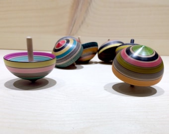 Wooden Sombrero Spinning Top, Handmade Tops, Spinning Tops, Spinning Top Easy For Kids, Oak Wood Top, Wood Turning Tops, Toupie