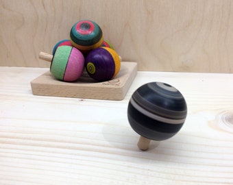 Wooden Magic Spinning Top, Handmade Tops, Spinning Tops, Spinning Top, Oak Wood Top, Wood Turning Tops, Toupie, Flip-Over Spinning Tops