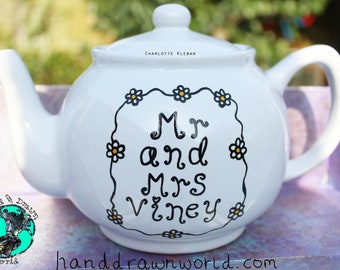 Personalised teapot, 50th wedding anniversary, wedding gifts, wedding teapot, Anniversary gifts, daisy chains, personalised gifts, flowers