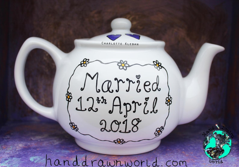 Personalised teapot, 50th wedding anniversary, wedding gifts, wedding teapot, Anniversary gifts, daisy chains, personalised gifts, flowers image 3