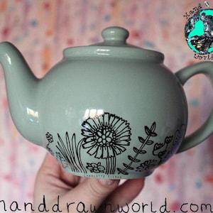 Flowers design teapot, Mother’s Day gifts