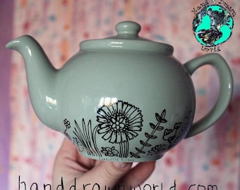 Flowers design teapot, Mother’s Day gifts