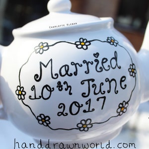 Personalised teapot, 50th wedding anniversary, wedding gifts, wedding teapot, Anniversary gifts, daisy chains, personalised gifts, flowers image 2