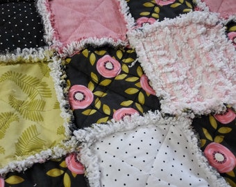 Handmade Floral Rag Throw Quilt: Black, Pink & Green Chenille