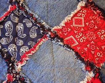 R1177 Denim and Bandana print picnic throw