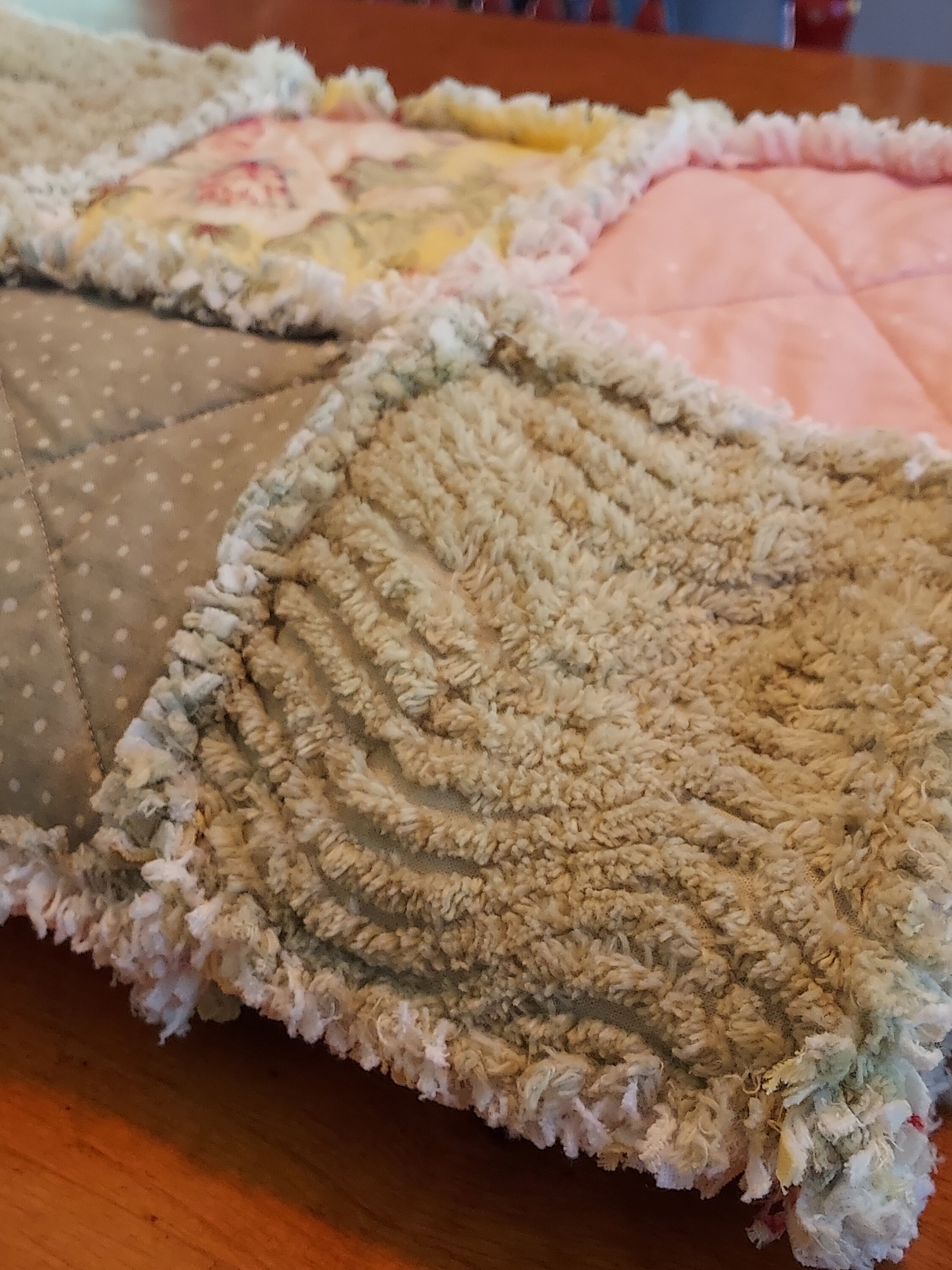 R1171 Yellow and Peach Cabbage Roses Handmade Baby Rag Quilt - Etsy