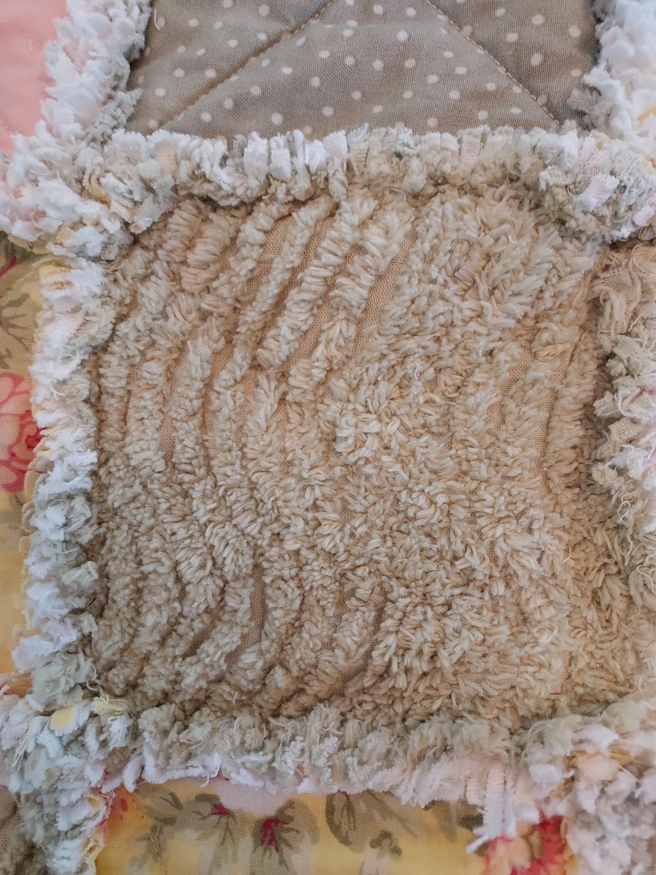 R1171 Yellow and Peach Cabbage Roses Handmade Baby Rag Quilt - Etsy