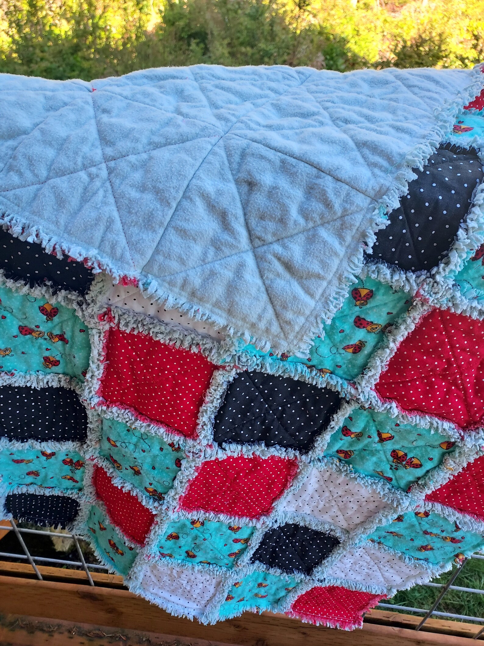 R1152 Handmade Ladybug Baby Rag Quilt - Etsy