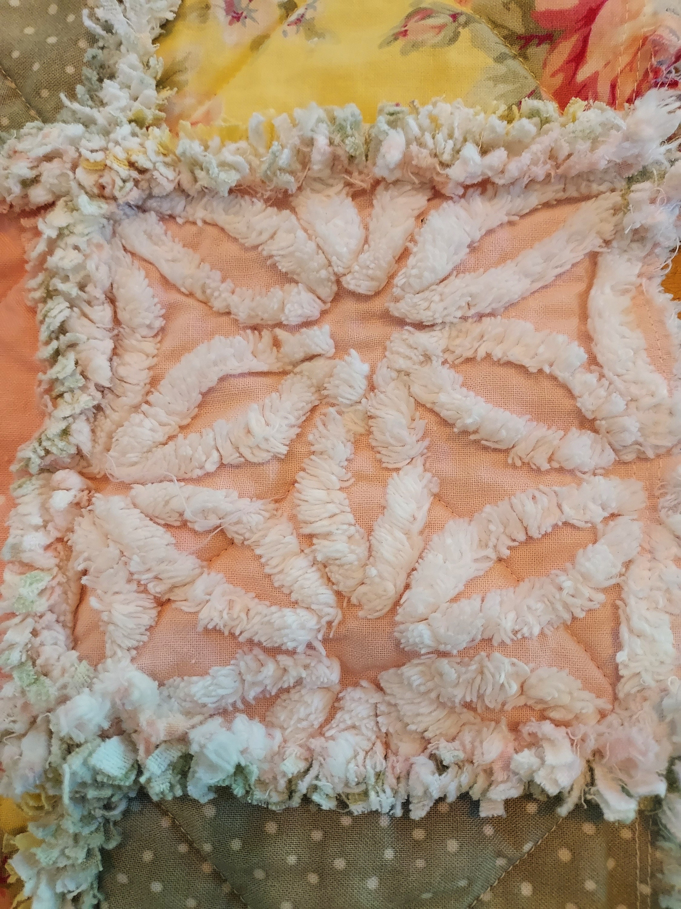 R1171 Yellow and Peach Cabbage Roses Handmade Baby Rag Quilt - Etsy