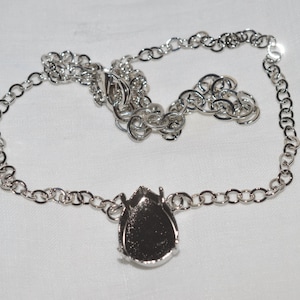 4320 18x13 Rhodium Plated 1-Stone Necklace Jewelry Setting for Crystal 18mm x 13mm Pears