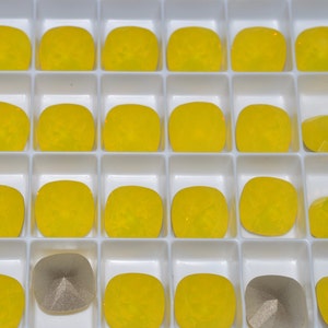 4 pieces 4470 Yellow Opal 12mm Crystal Square Cushion Cut