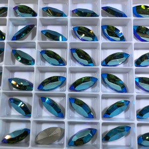 12 pieces 4228 Erinite Shimmer 15mm x 7mm  Crystal Navette