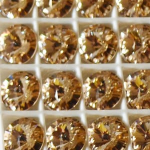 6 pieces 1122 Silk 10mm (47ss) Crystal Rivolis