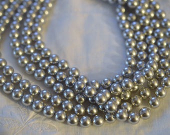 50 pieces 5810 Light Grey 8mm Crystal Pearls