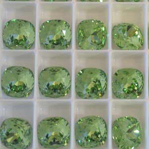 4 pieces 4470 Peridot 12mm Crystal Square Cushion Cut