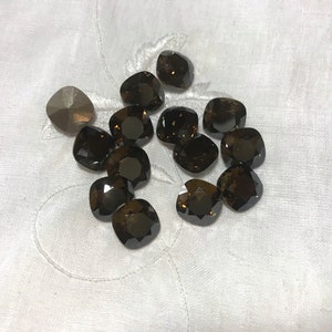 4 pieces 4470 Bronze Shade 10mm Crystal Square Cushion Cut