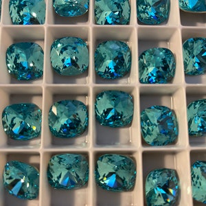 4 pieces 4470 Light Turquoise 12mm Crystal Square Cushion Cut