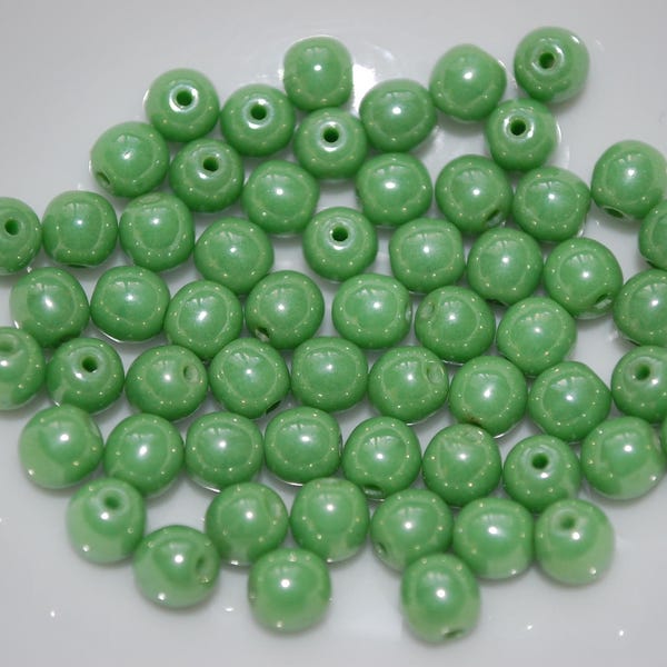 lot 10 perles verre ronde 5mm  vert