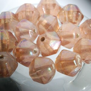 lot 5 Indian 13x15mm bicone shape salmon glass beads image 2
