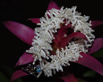 White and silver seed beads bracelet