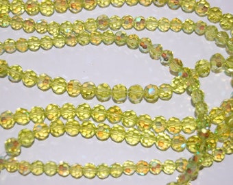 10 perles rondes 6mm cristal facettes vert anis