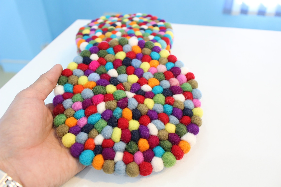 Felt Rainbow Trivet 10 mm Wool Balls Multicolor Trivet Etsy