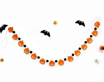 Halloween Pumpkin Garland -Orange Jack O Lantern Pumpkin Garland -Halloween Banner - Halloween Party Decor -Mantle Garland - Orange Pumpkins