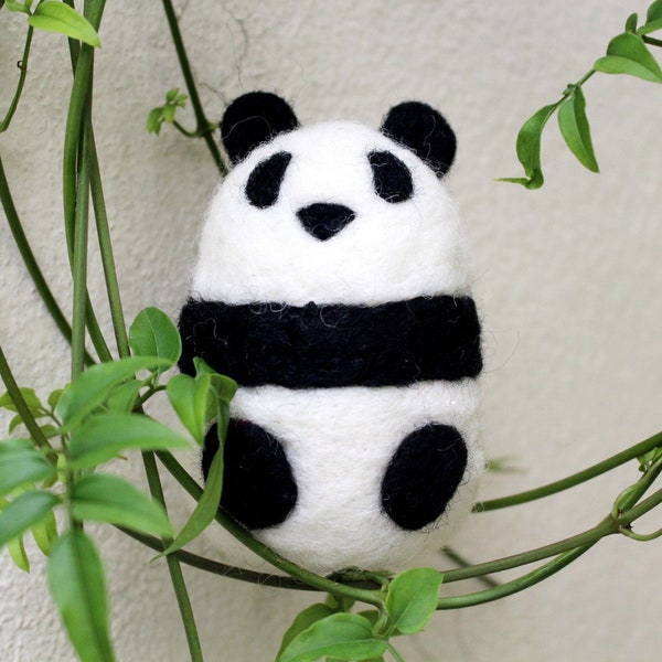 Needle Felted Panda- Miniature Sculpture- Handmade Animal- Gift For Panda Lover- 10cm