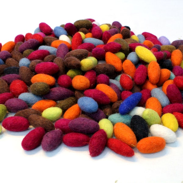 100 pcs Multicolor Felted Pebble Balls - Handmade DIY Garland Kit - Wool Felt Balls Wholesale - Wool Felted Pompoms - Custom Colors Ball